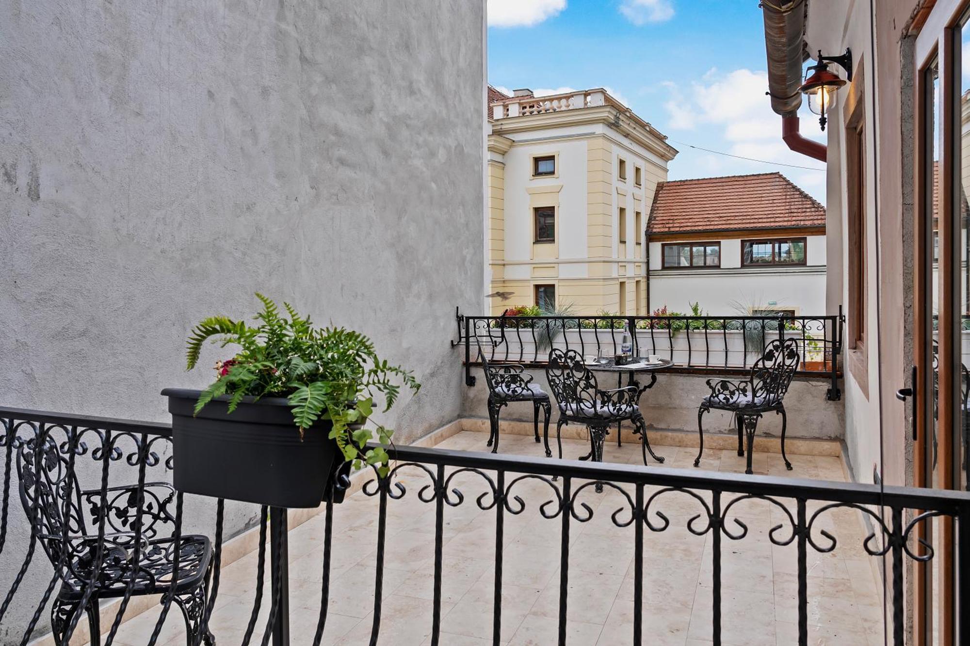 Gela'S Terrace Apartment シビウ エクステリア 写真